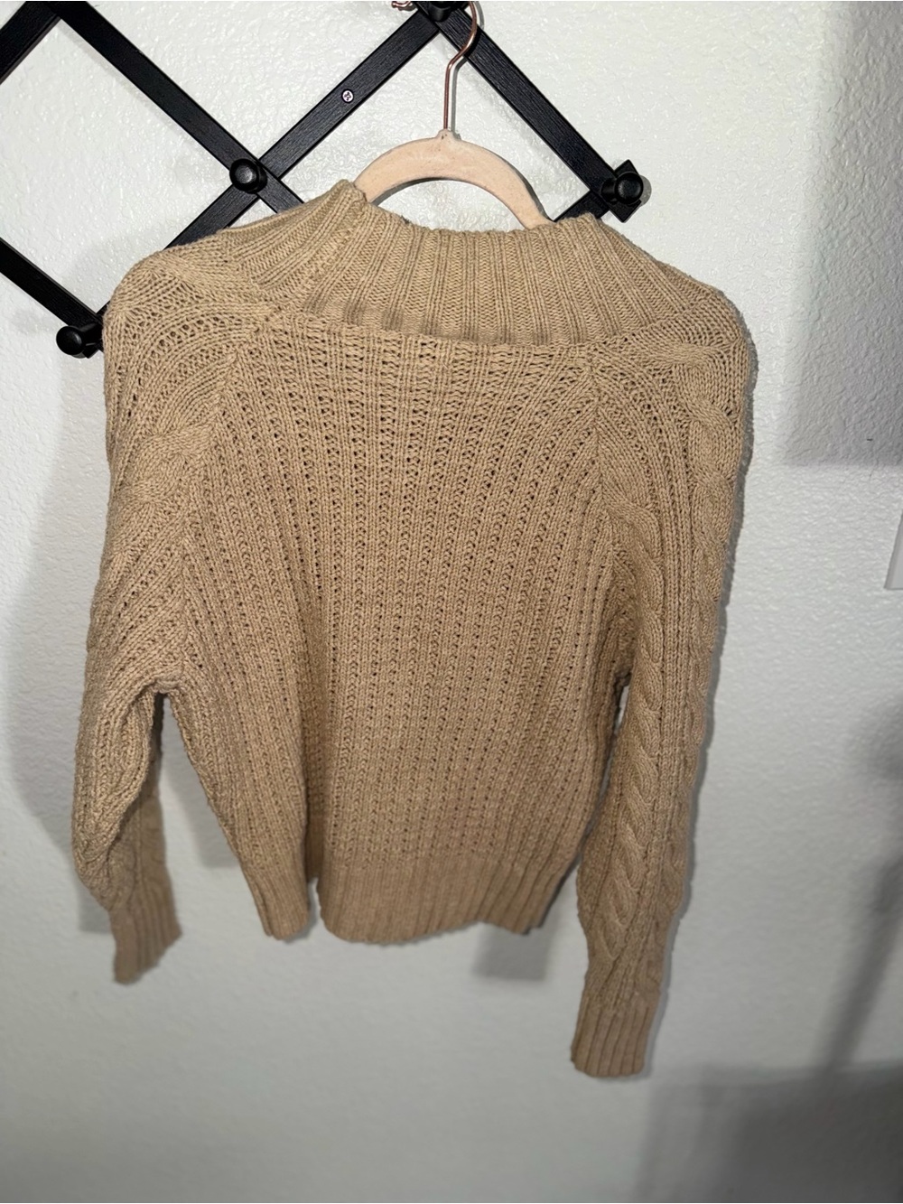 A New Day Women’s Small Tan Cable Knit Mock Neck Sweater Chunky Cozy Pullover - Picture 3 of 4